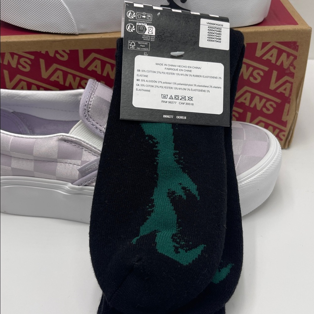 Vans Skate Thorn Crew Socks (1 pair)
with a ribbed cuff cushioning for comfort - Picture 4 of 16